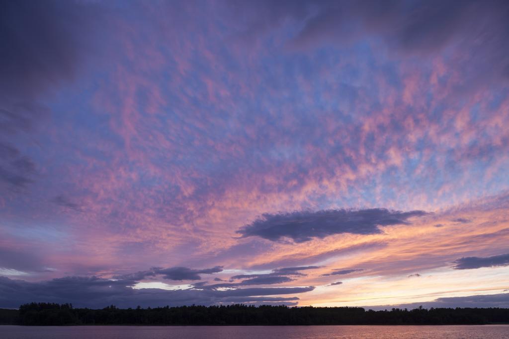 Wolf Cove Inn Poland Exteriér fotografie
